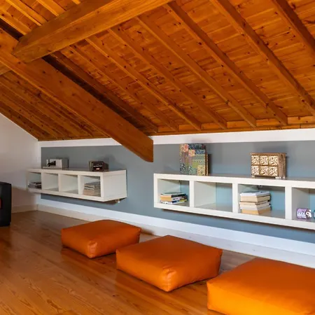 Casa Da Arvore - Chale Calhetas